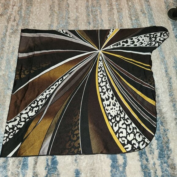 Longitude Swimsuit Cover-up Sarong || One Size Fits Most - Picture 5 of 6